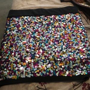 Sequence mini skirt